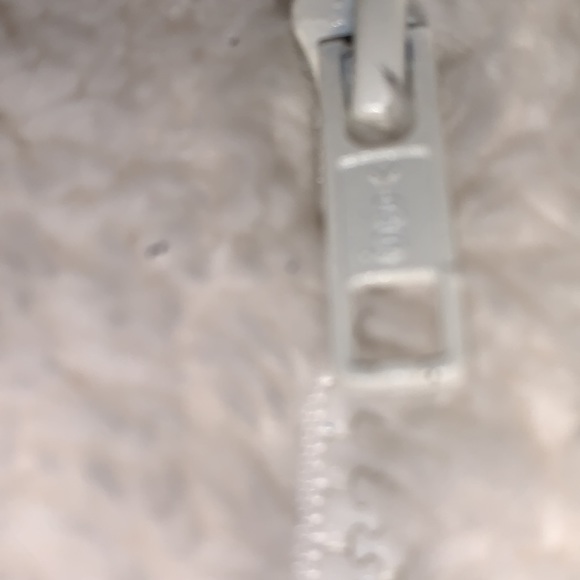 GIRLS ❤️zip up hoodie🌹 - Picture 3 of 12